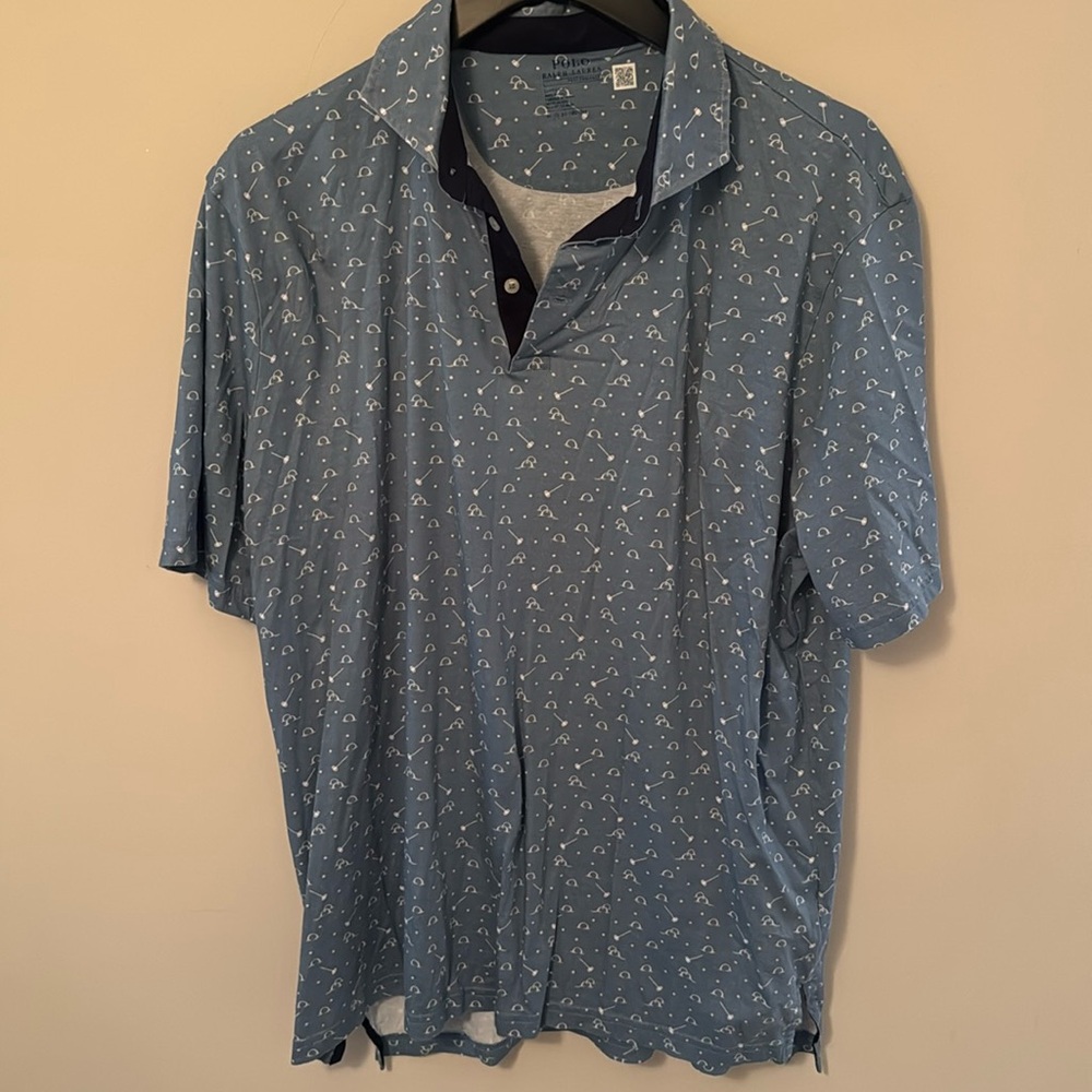 Men’s golf shirt 
Size XL
perfect condition